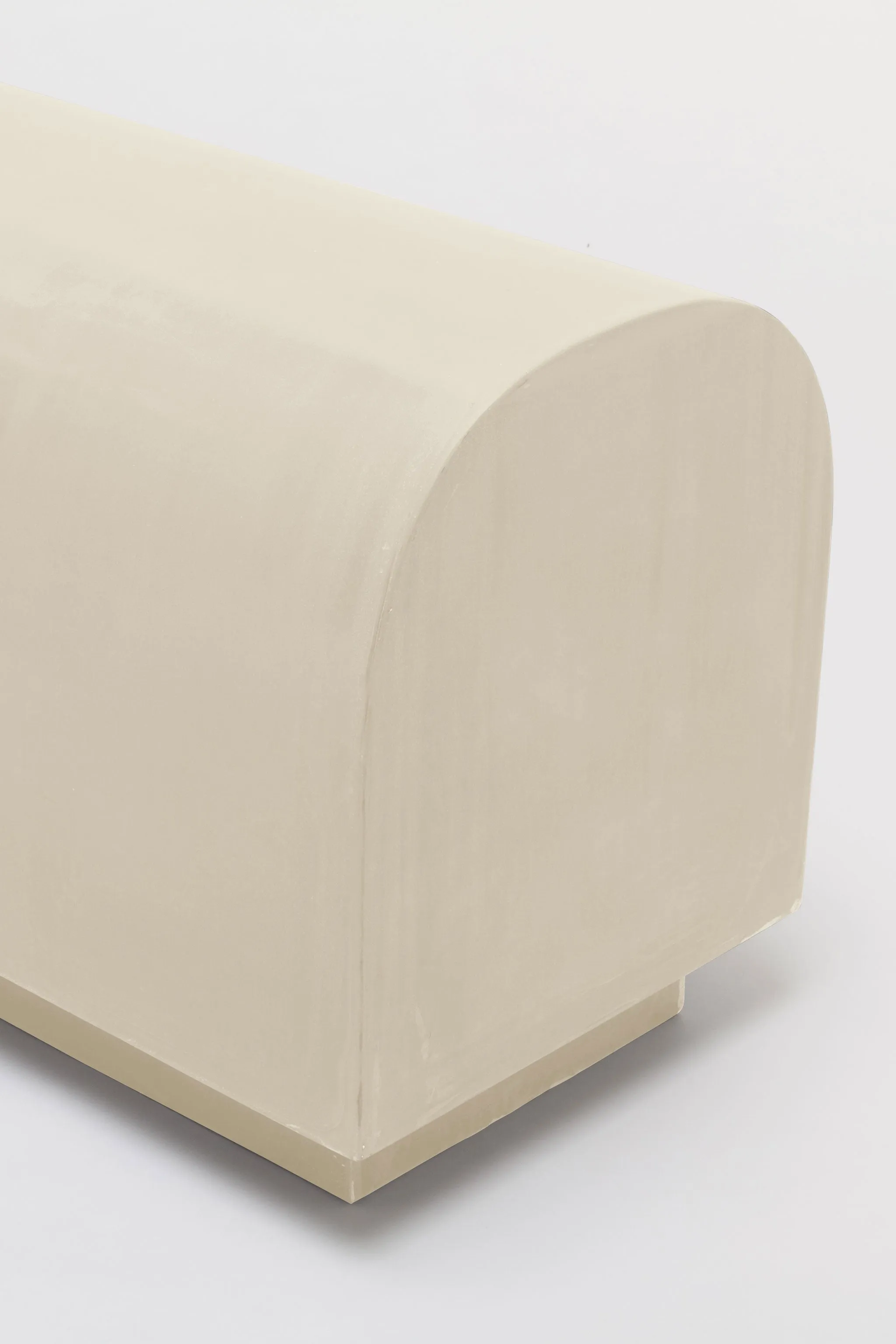 CHUBBY BENCH / CREAM