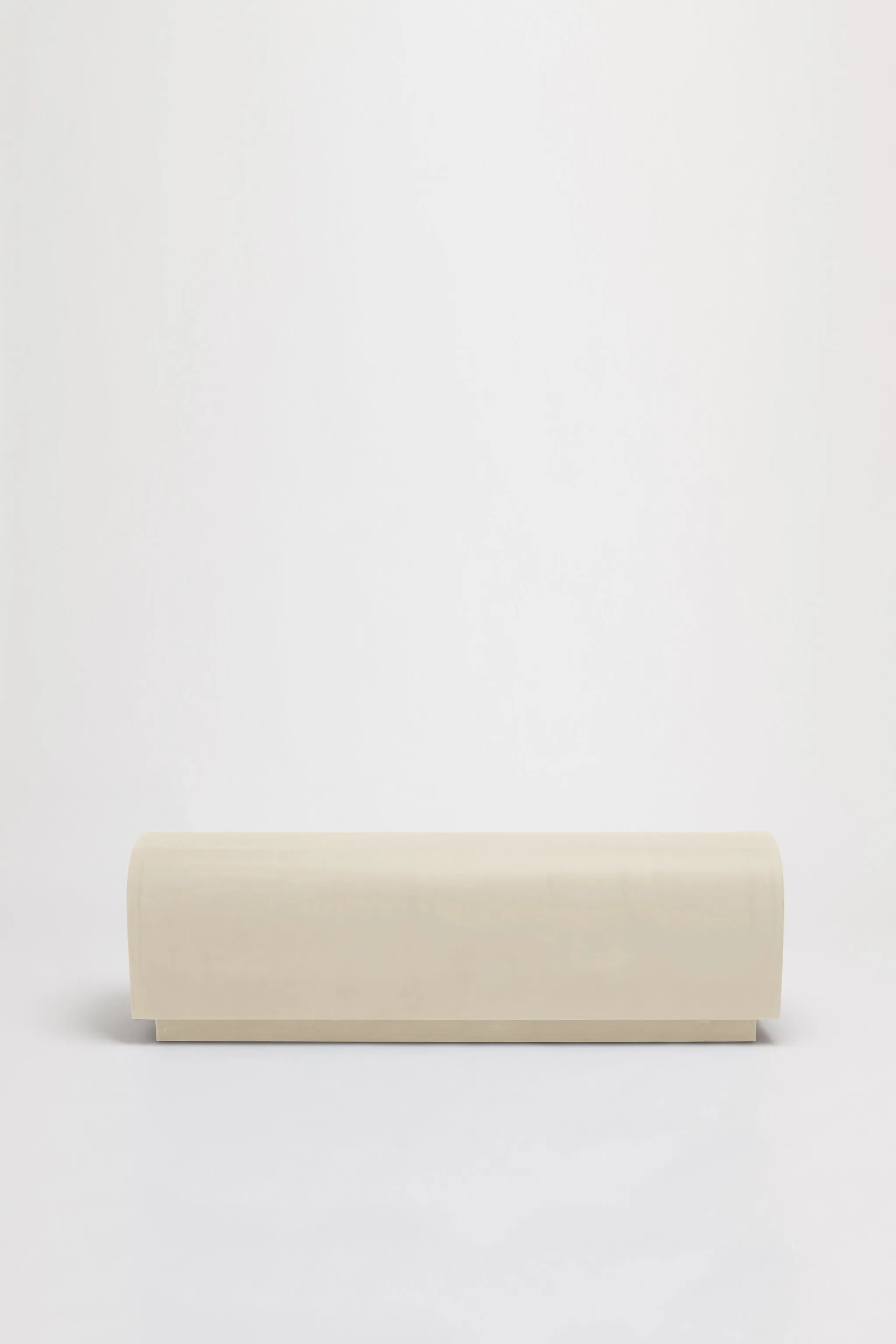 CHUBBY BENCH / CREAM