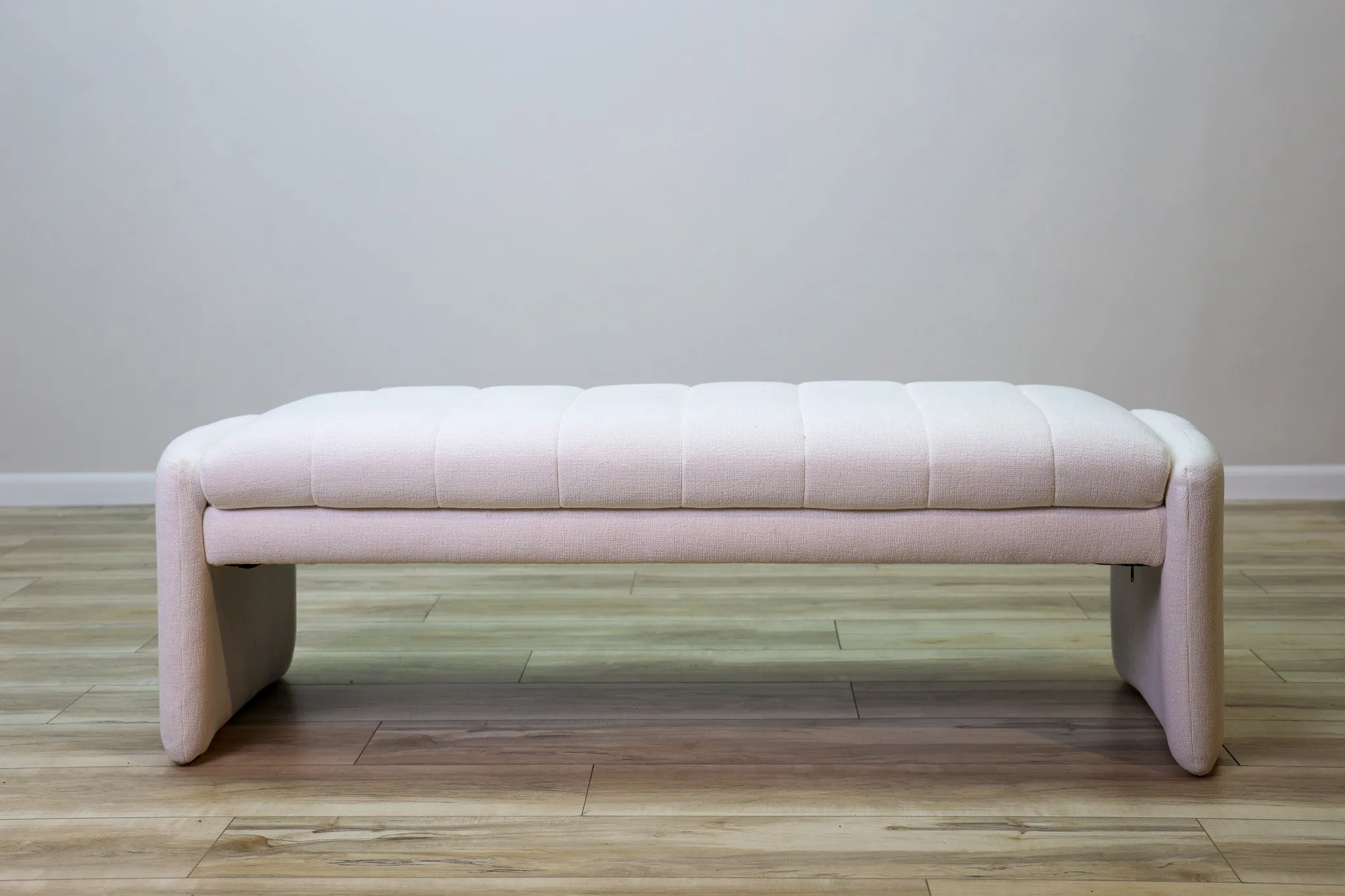 Tommy Performance Fabric White Bench