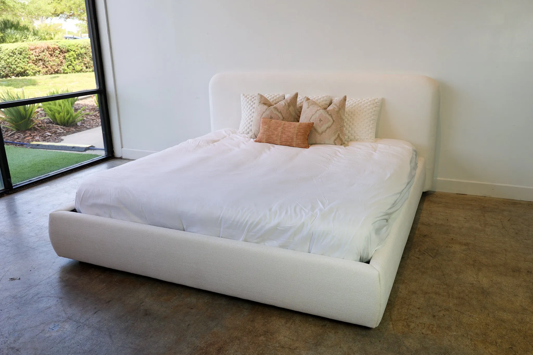Winfield Cloud Bed