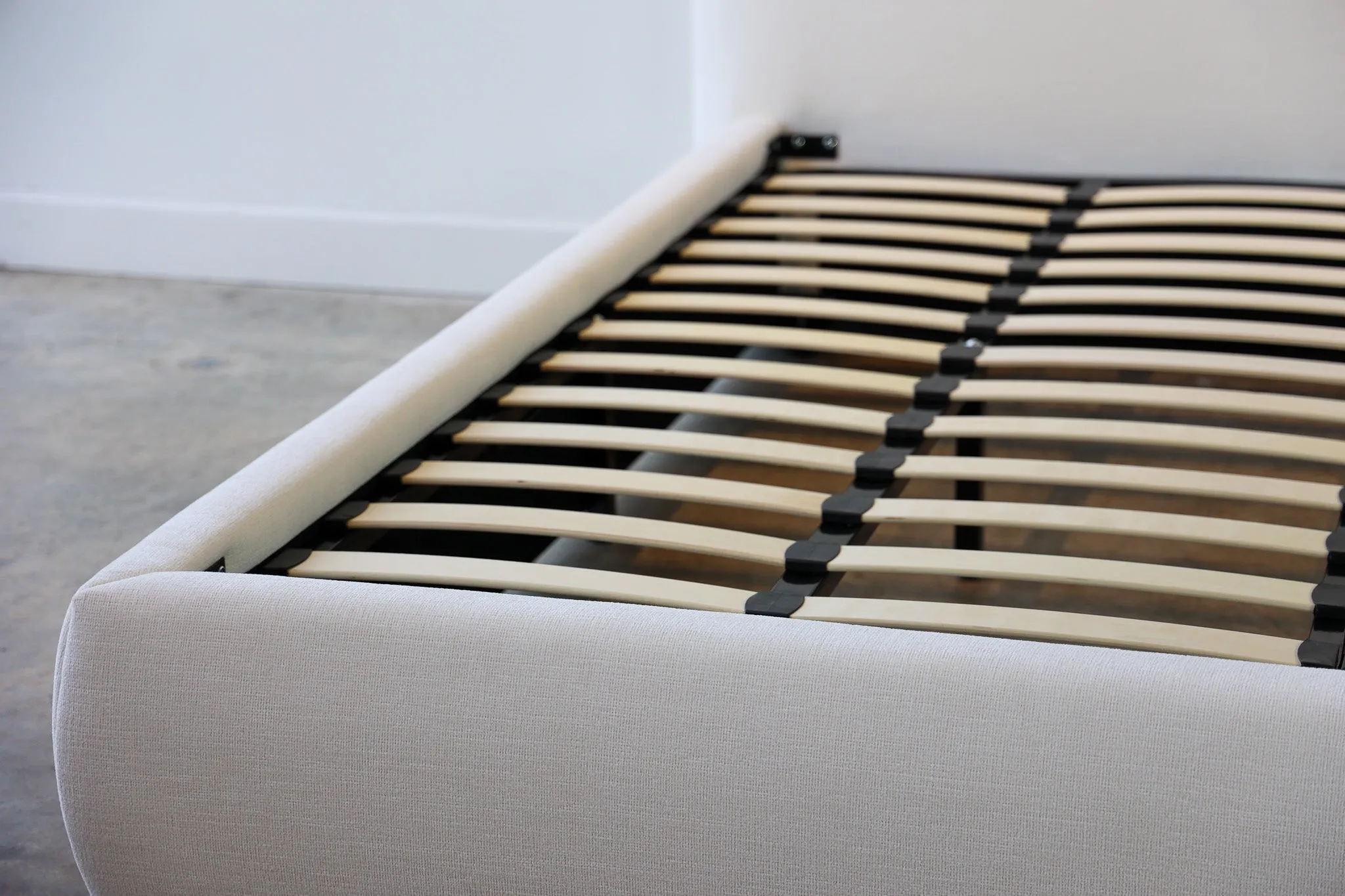Winfield Cloud Bed