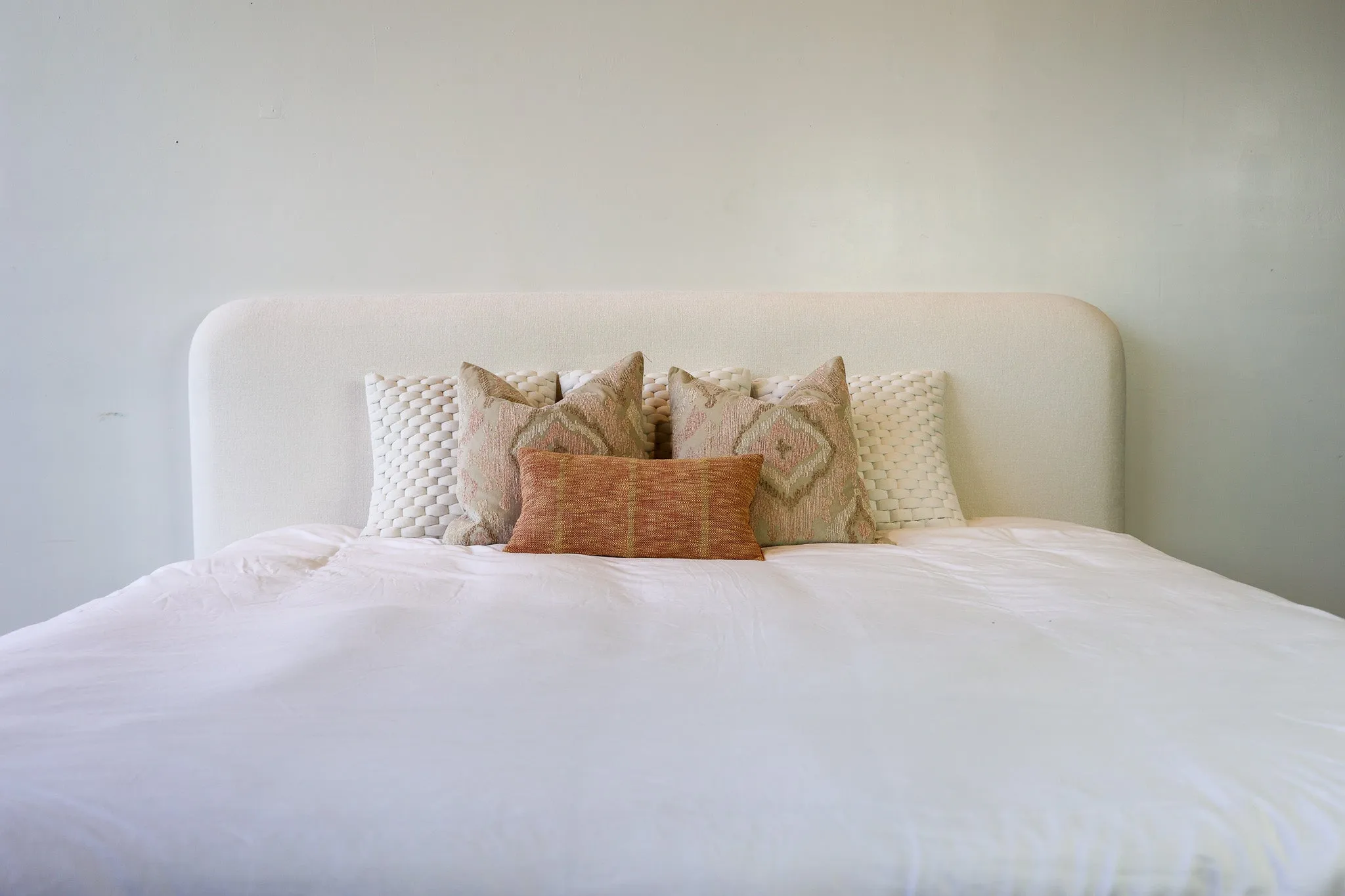 Winfield Cloud Bed