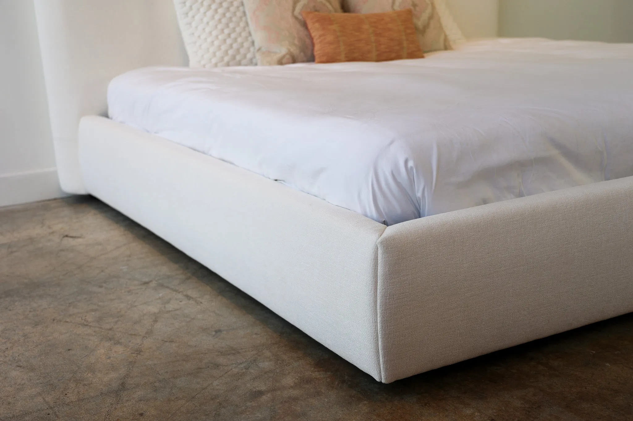 Winfield Cloud Bed