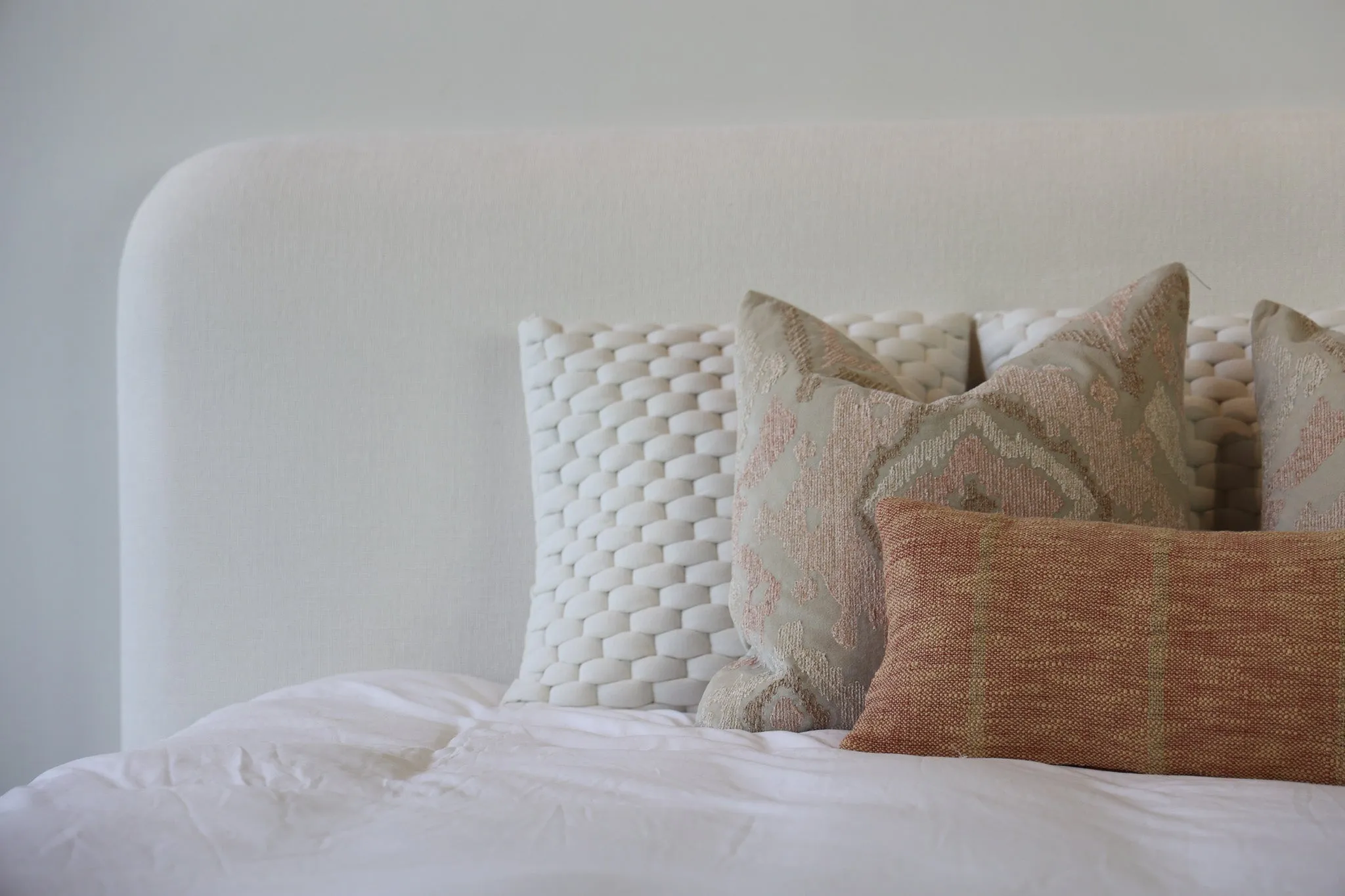 Winfield Cloud Bed